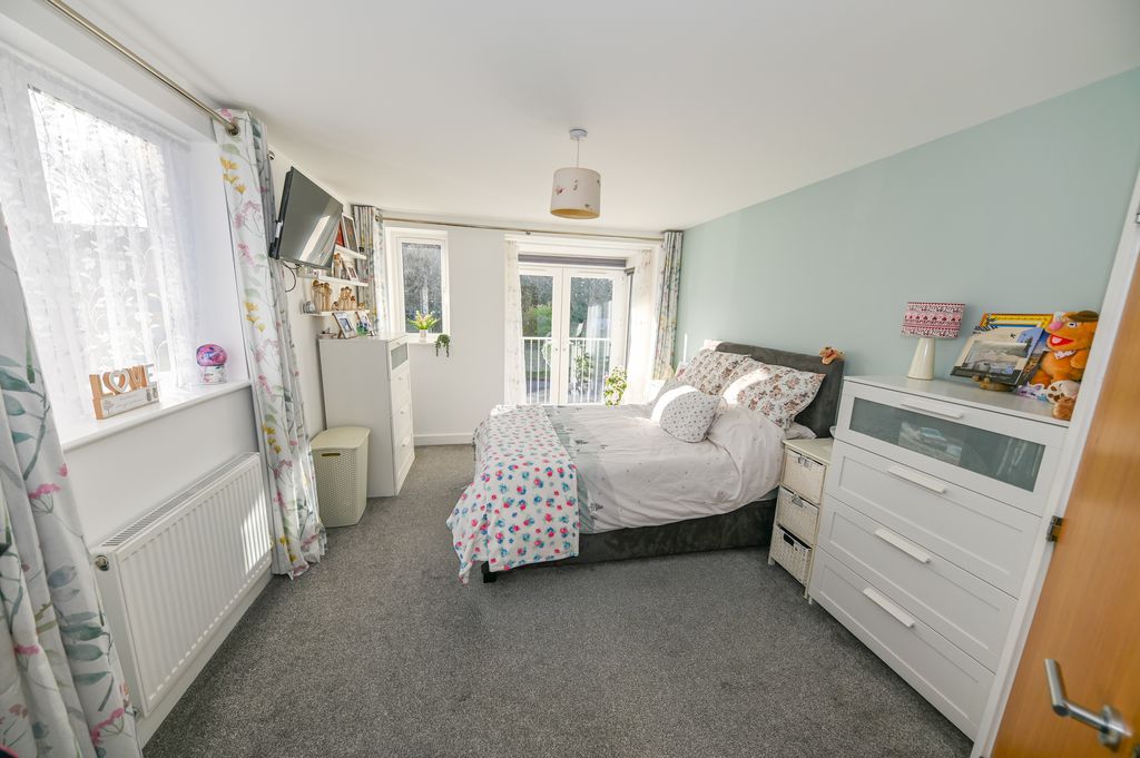 6 The Spinney Denmead